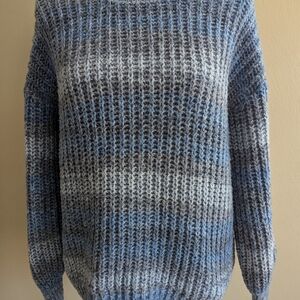 Women's sweater